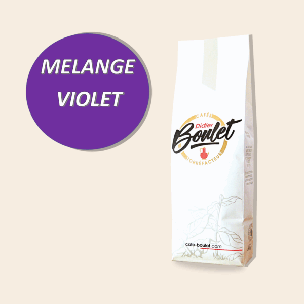Paquet de café Violet signé Cafés Didier Boulet. Un mélange de robusta et d’arabica.