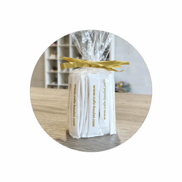 Sachet de 60 buchettes de sucre blanc.